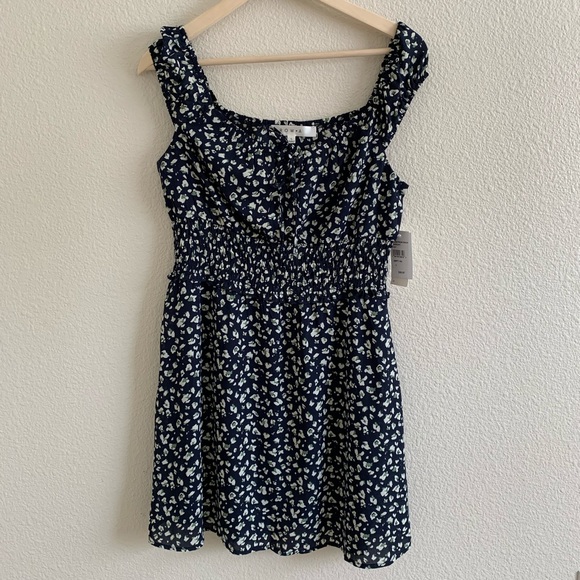 Rowa Floral Dress - Picture 1 of 5